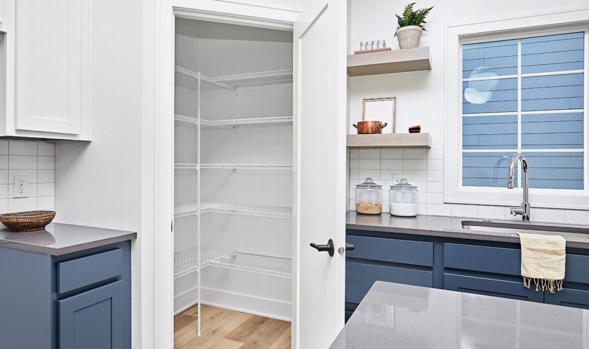 sektion-pantry-cabinets-organized-spaces-for-every-kitchen