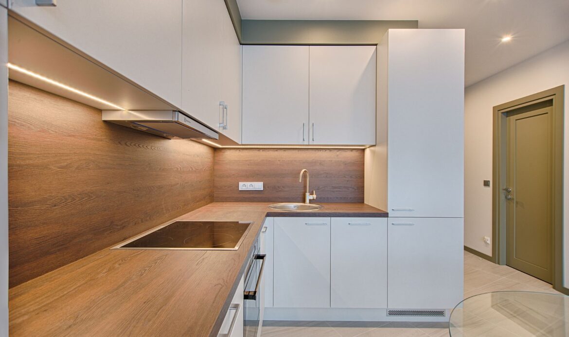 wood-kitchen-cabinets